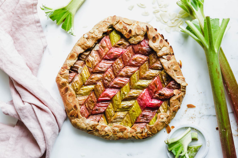 Galette mit Rhabarber & Buchweizen