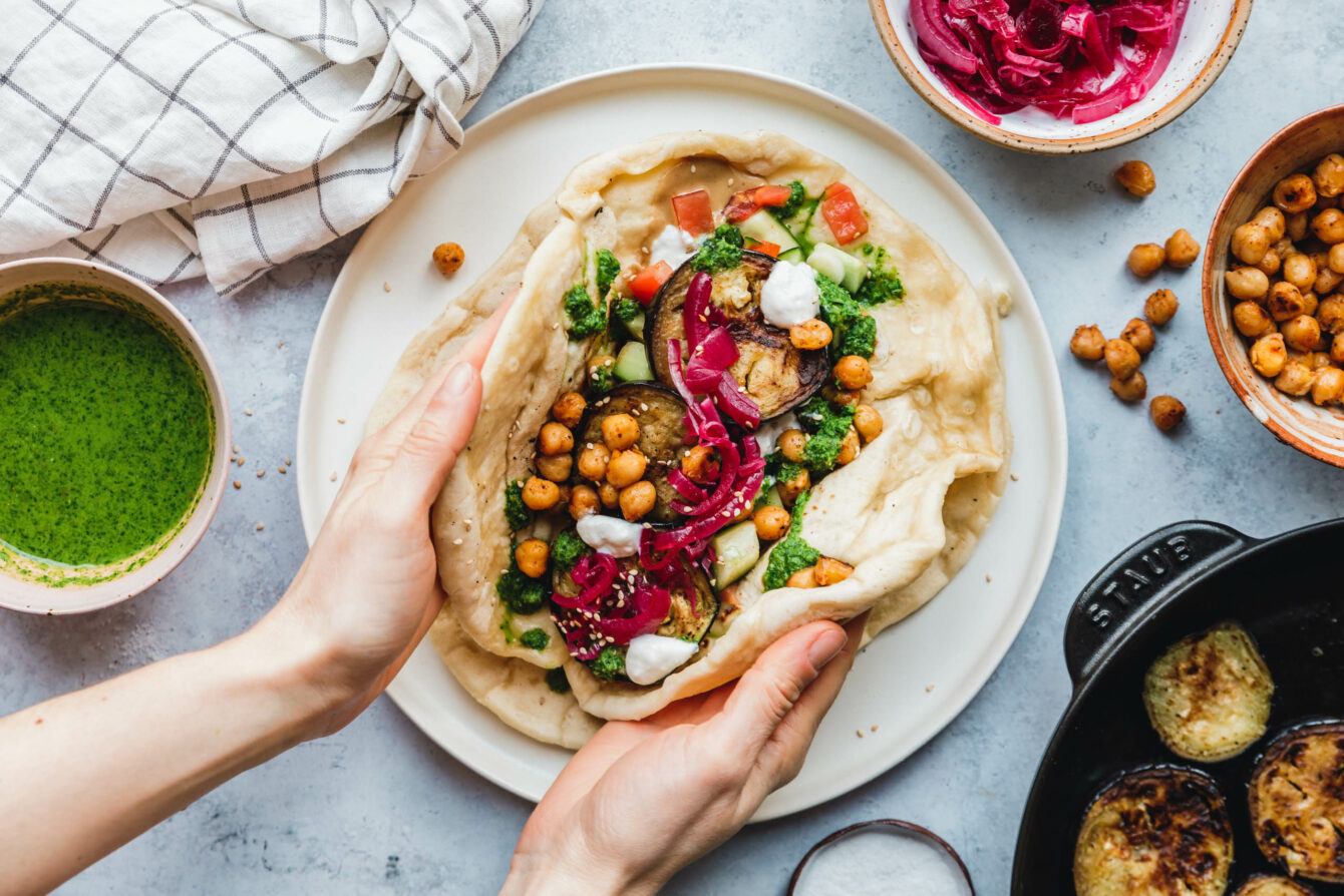 Sabich - israelisches Frühstücks-Sandwich