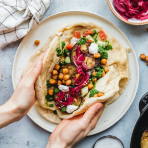 Sabich - israelisches Frühstücks-Sandwich