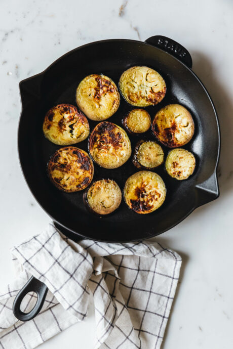 Sabich - israelisches Frühstücks-Sandwich