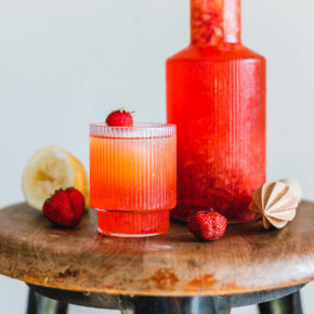 Switchel mit Ingwer & Erdbeeren