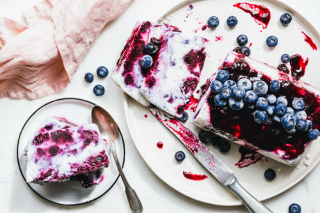 Veganes Heidelbeer-Semifreddo