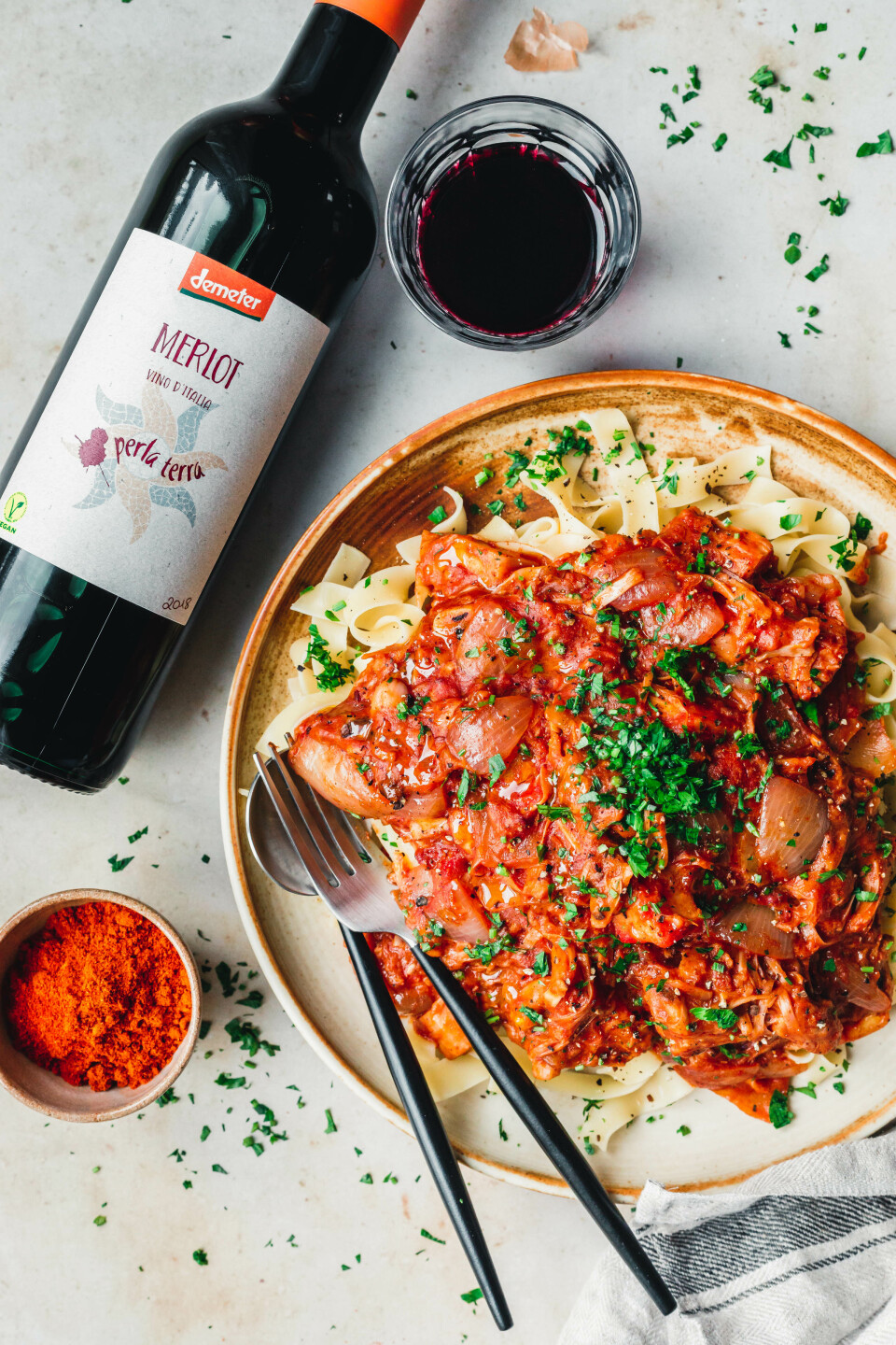 Veganes Gulasch mit Jackfruit