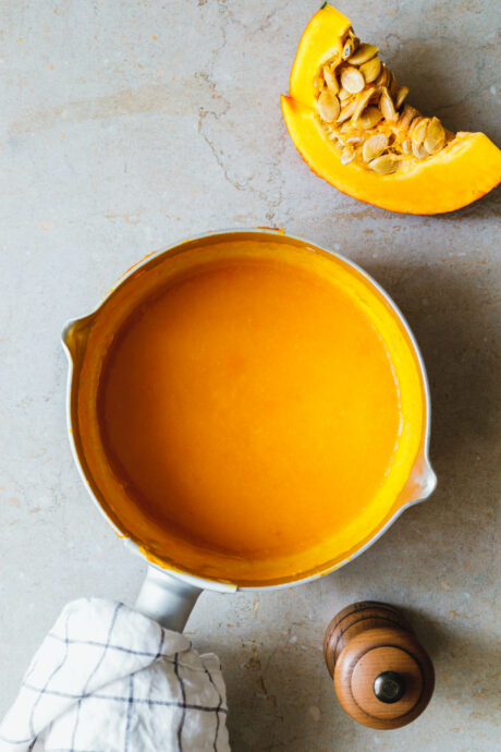 Die beste vegane Carbonara mit Kürbis