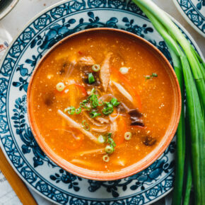 Chinesische vegane Pekingsuppe