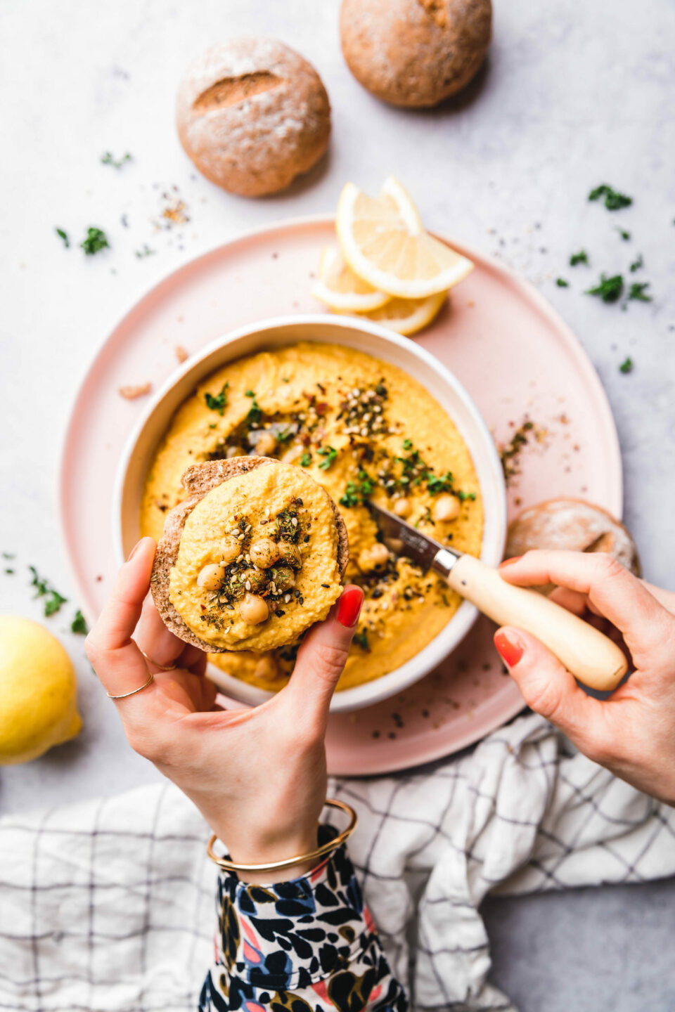 Gerösteter Karottenhummus