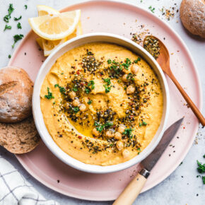 Gerösteter Karottenhummus