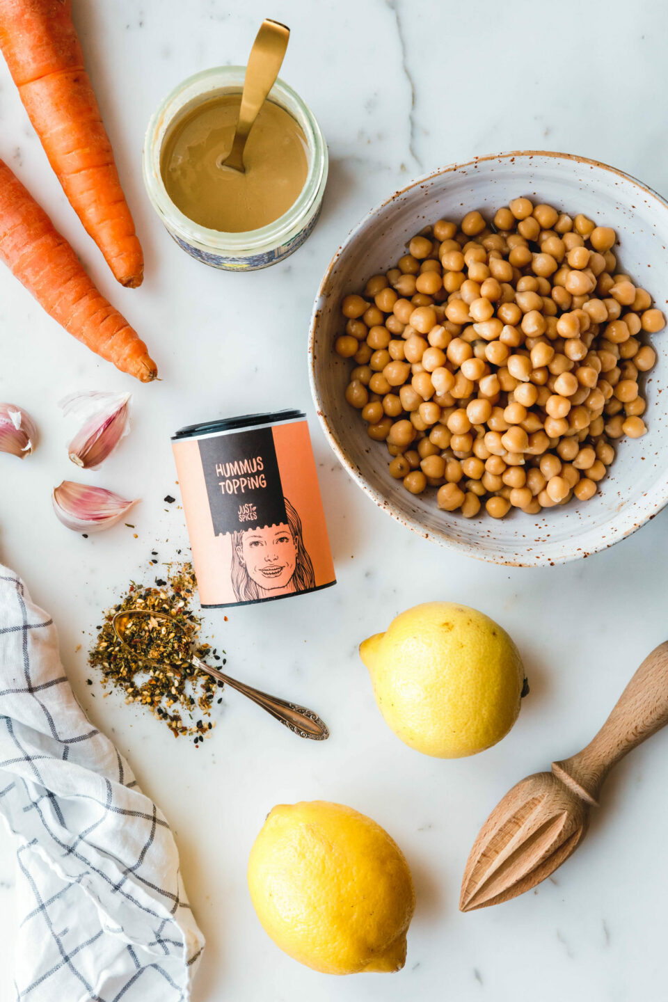 Gerösteter Karottenhummus