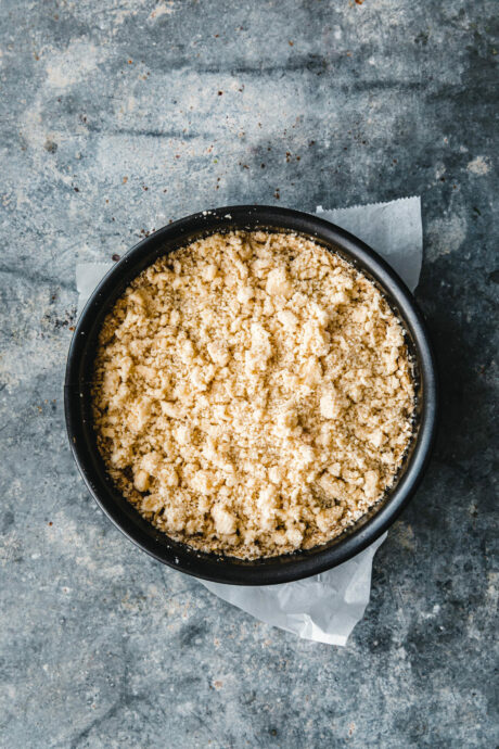 Veganer Heidelbeerkuchen mit Streuseln