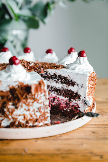 Vegane Schwarzwälder Kirschtorte