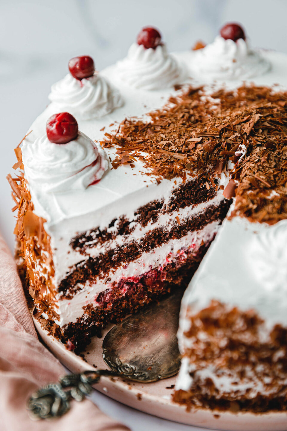 Vegane Schwarzwälder Kirschtorte