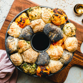 Herzhaftes Monkey Bread mit Sauerteig