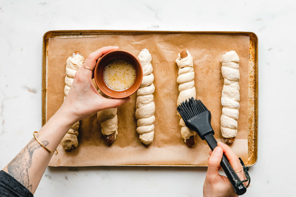 Vegane Würstchen im Schlafrock