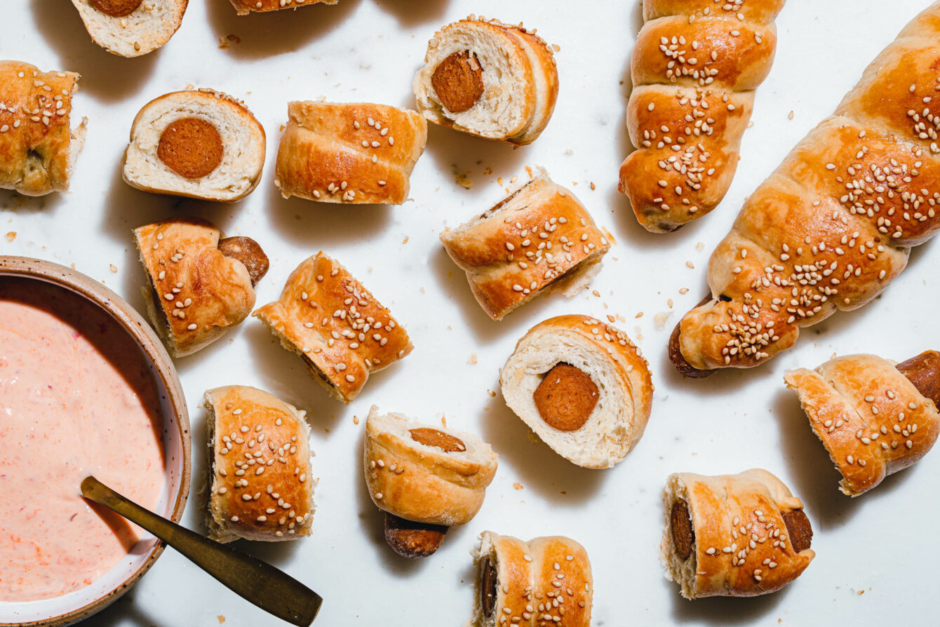 Vegane Würstchen im Schlafrock