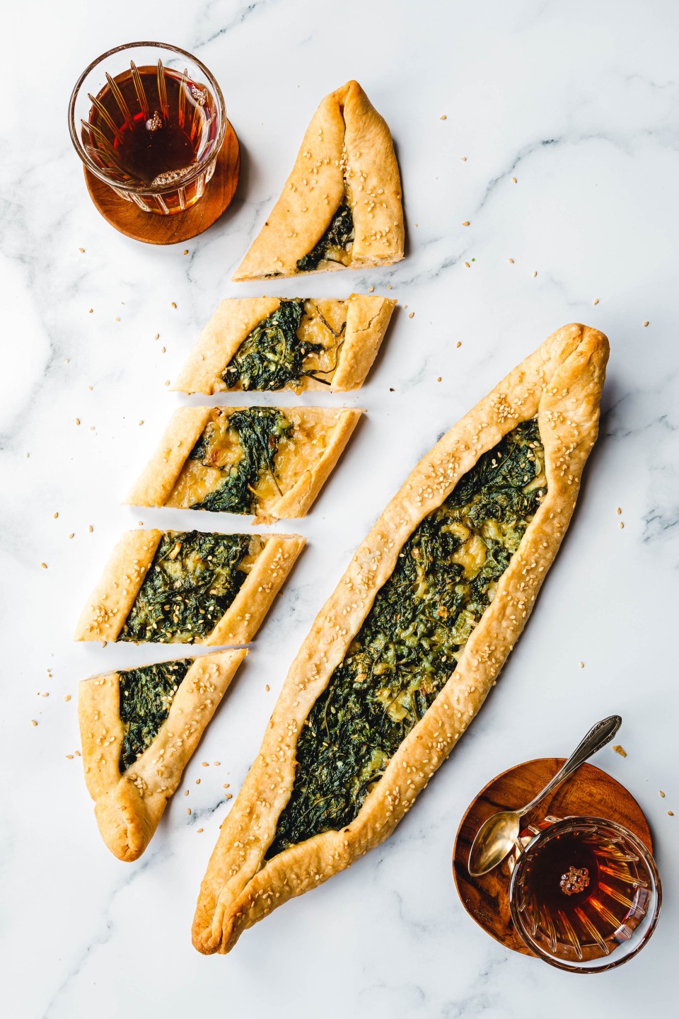 Vegane Pide mit Spinat