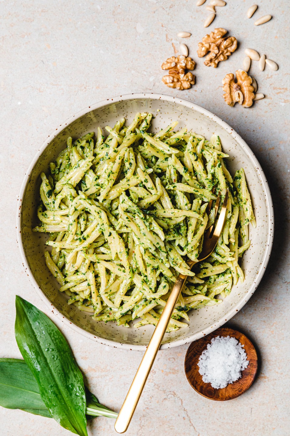 Veganes Rucola-Bärlauch-Pesto