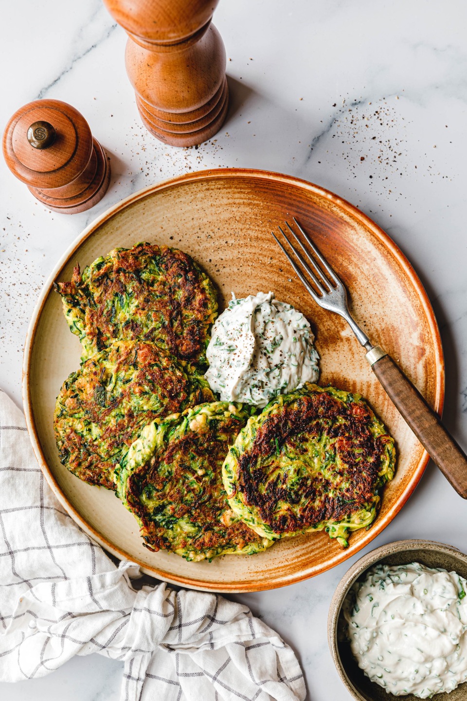 Vegane Zucchinipuffer