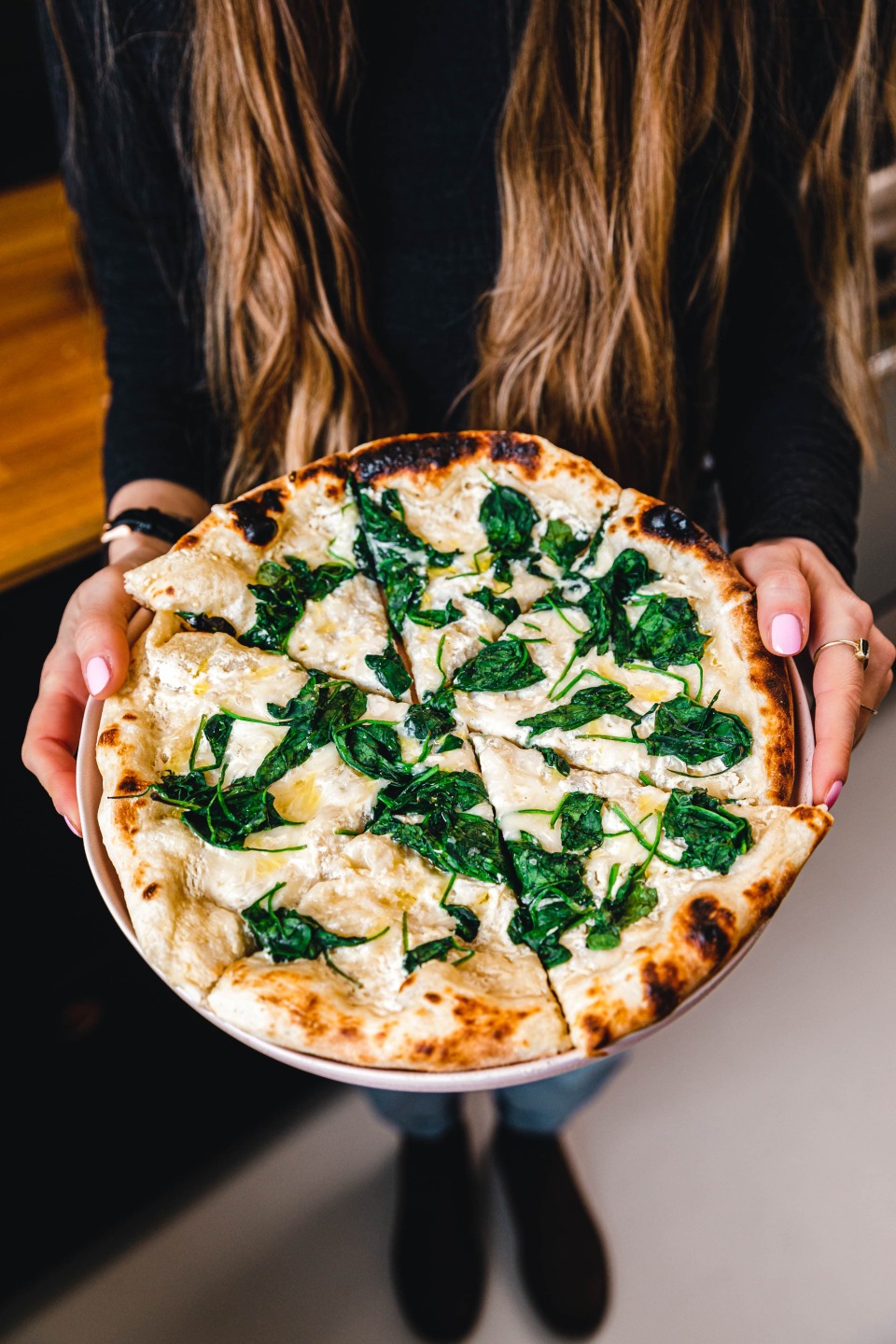 Vegane Pizza Bianca mit Spinat