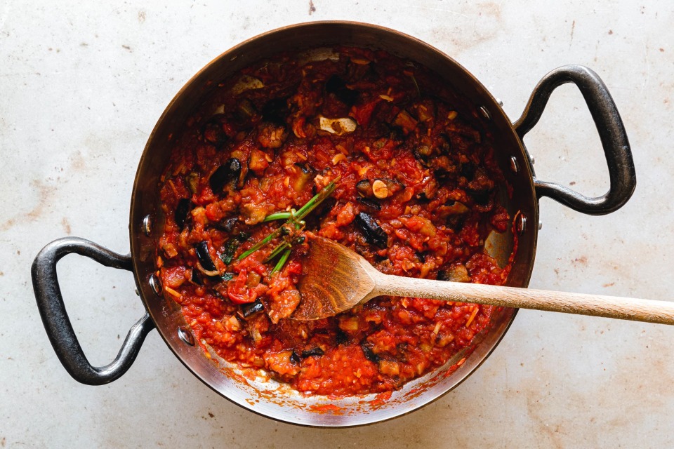 Zubereitung vegane Pasta alla Norma