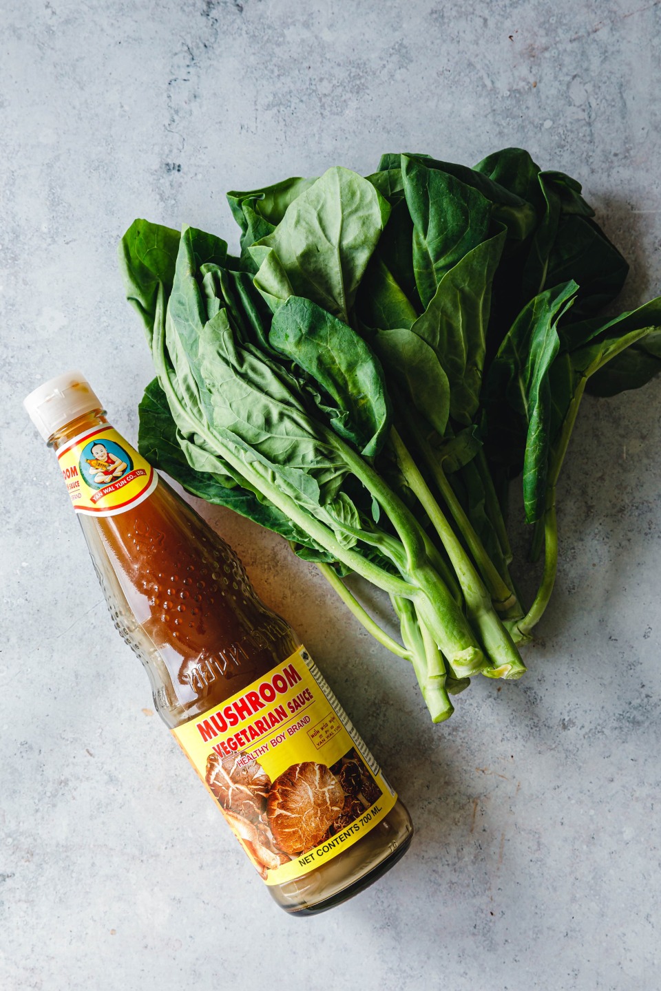 Chinesischer Brokkoli und vegetarische Austernsauce