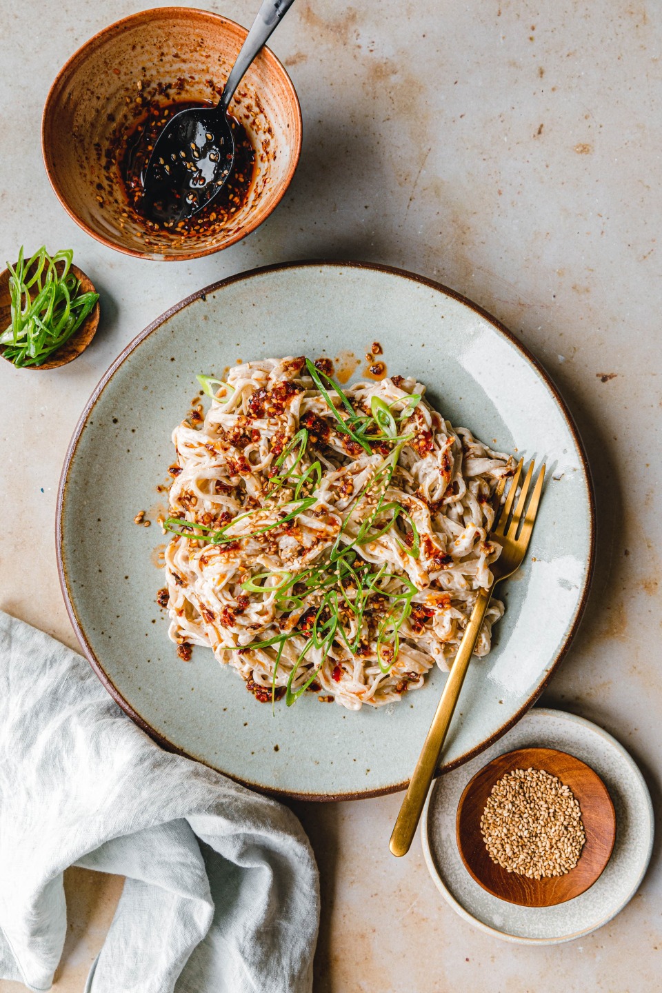 Schnelle cremige Tofu-Nudeln