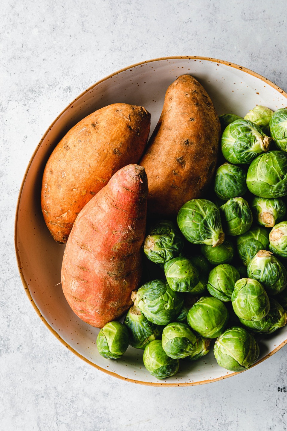Süßkartoffel und Rosenkohl
