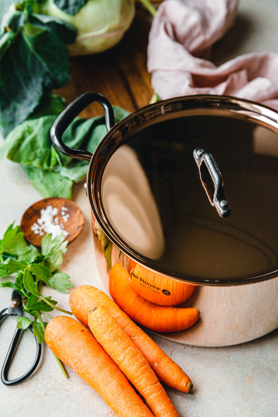 Gewinnspiel 2. Advent 2021 – Kupfer-Bräter von de Buyer