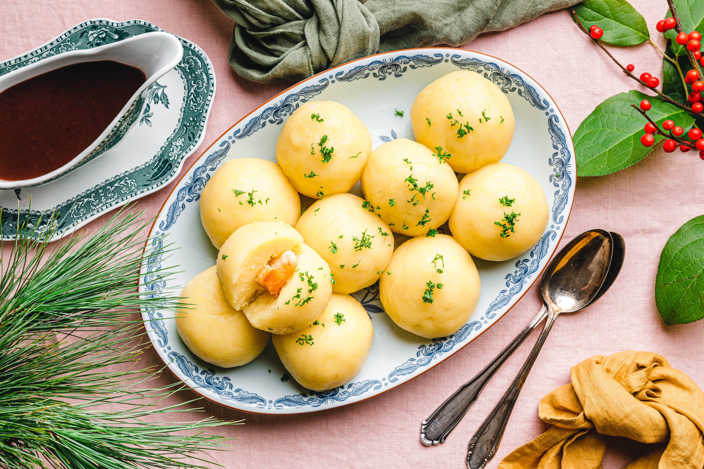 Vegane seidene Klöße