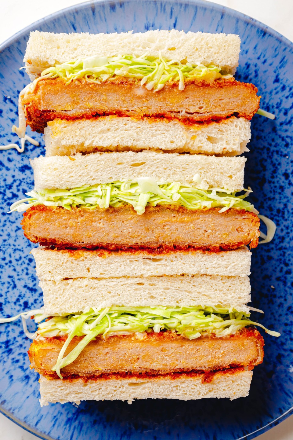 Veganes Katsu Sando – der japanische Schnitzelsemmel