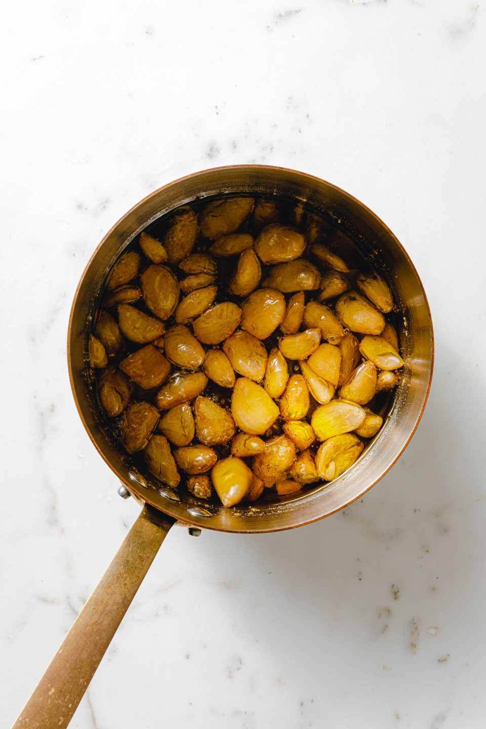 Zubereitung Knoblauch Confit