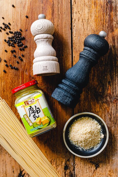 Peugeot Pfeffermühle Nature Dark