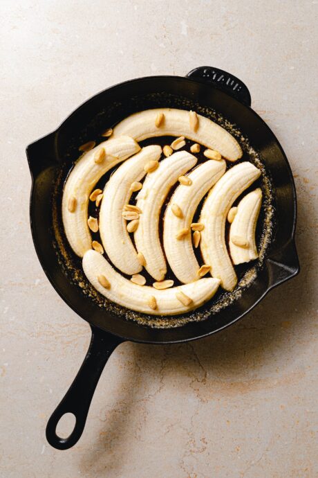 Zubereitung veganer Bananen-Tarte-Tatin