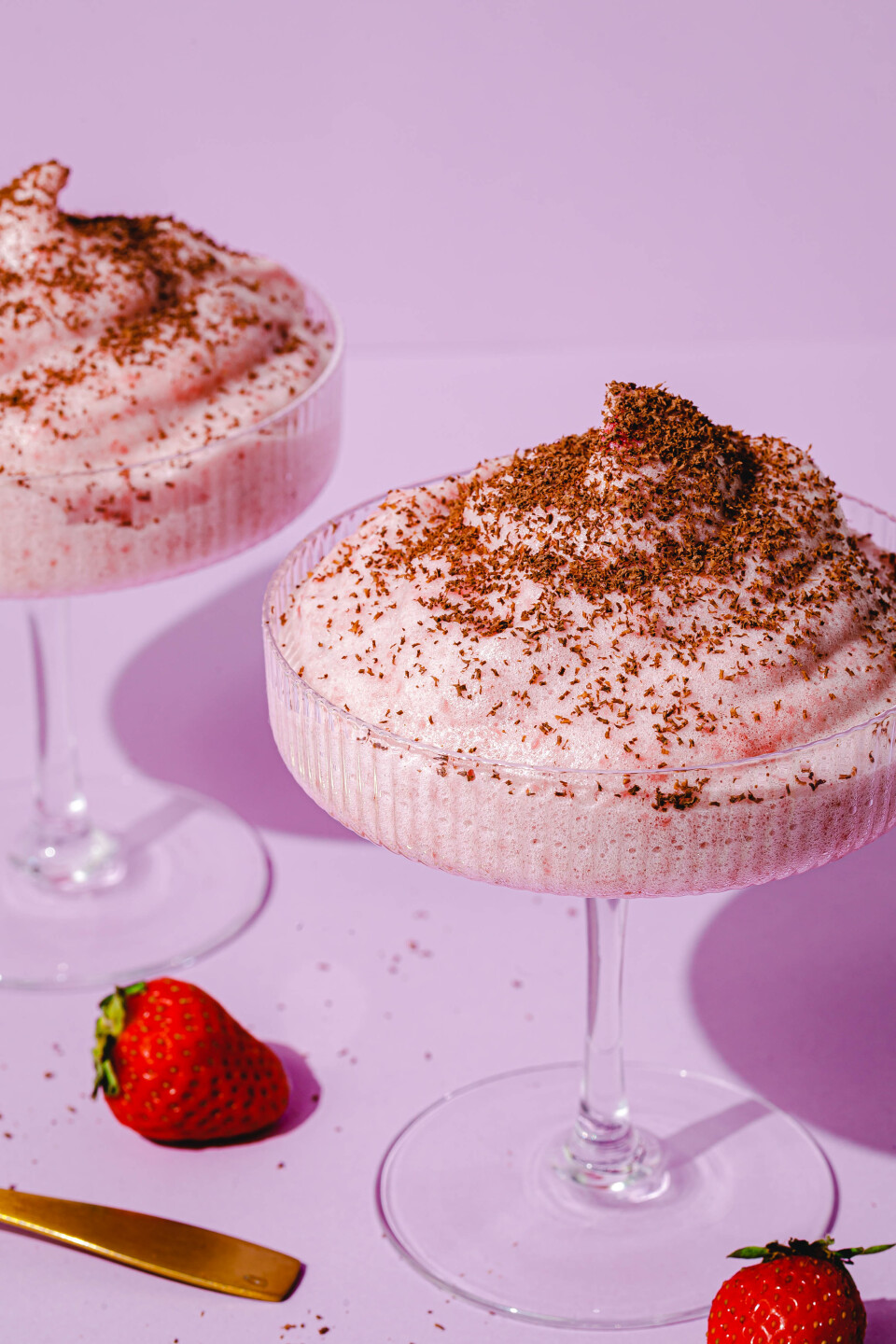 Vegane Erdbeer-Mousse mit Aquafaba
