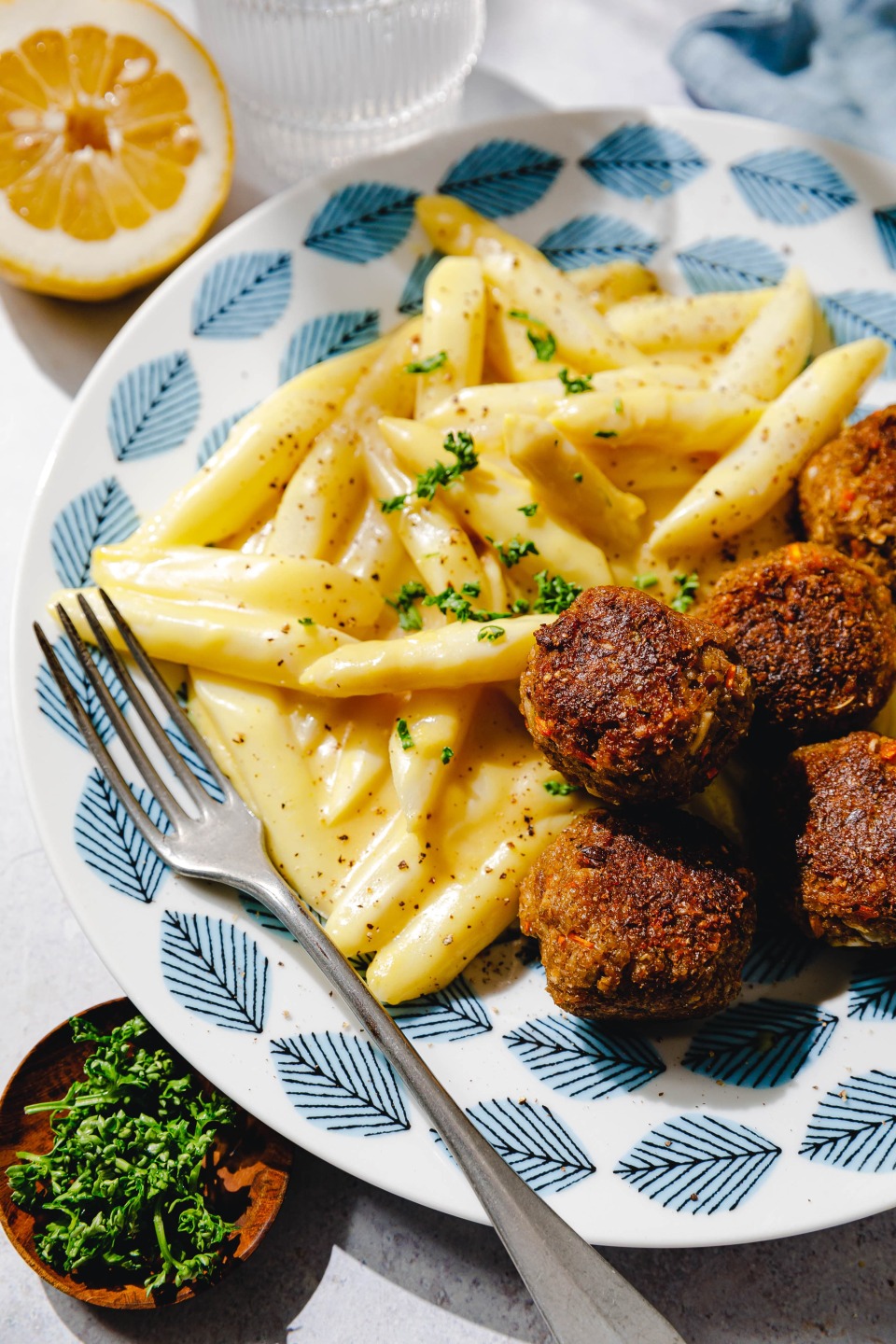 Herzhafte, saftige Hackbällchen aus Grünkern