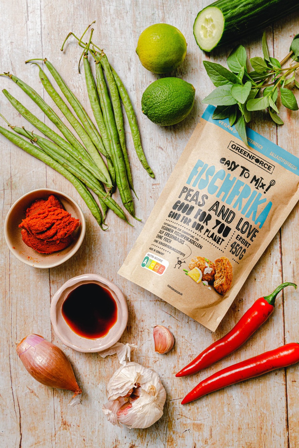 Zutaten für vegane thailändische Fischfrikadellen