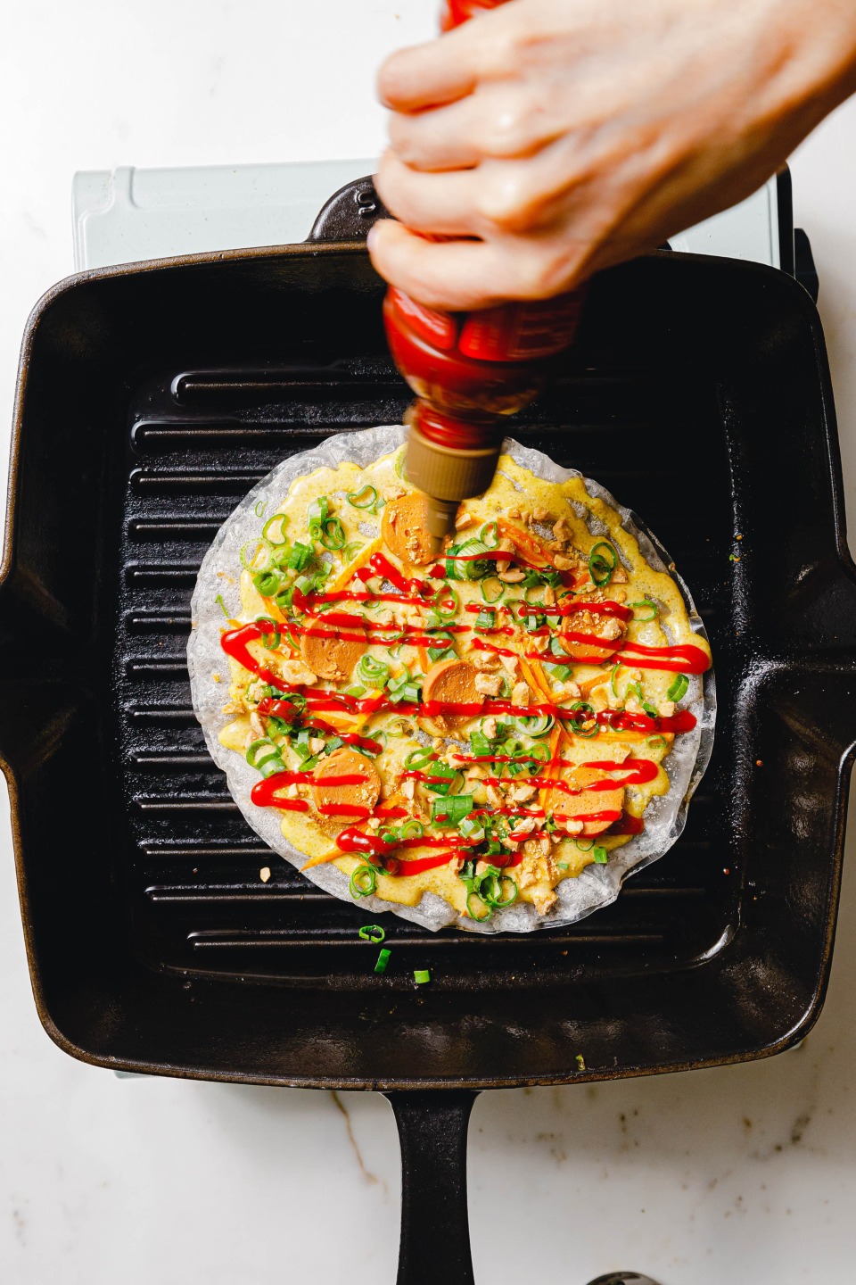 ZubereitunZubereitung vietnamesische Pizza – Bánh Tráng Nuóng