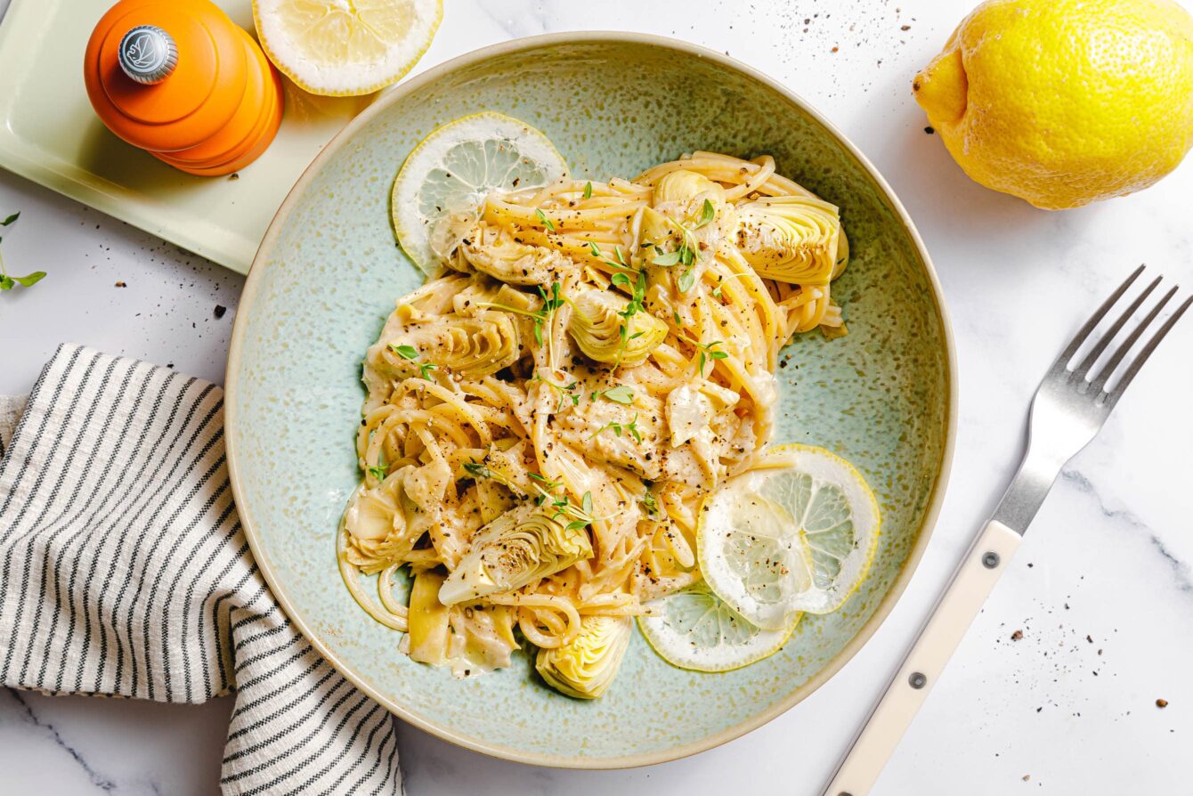 Vegane cremige Artischocken-Zitronen-Pasta