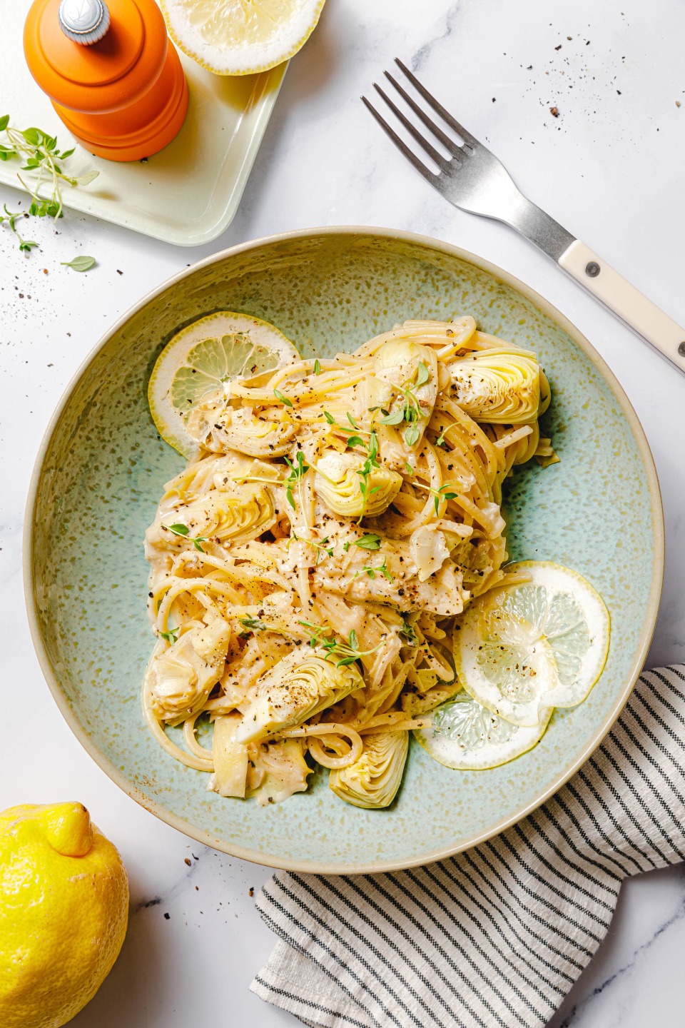 Vegane cremige Artischocken-Zitronen-Pasta