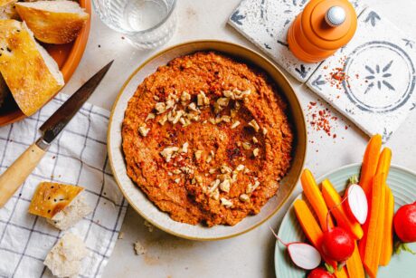 Muhammara – genialer Walnuss-Paprika-Dip