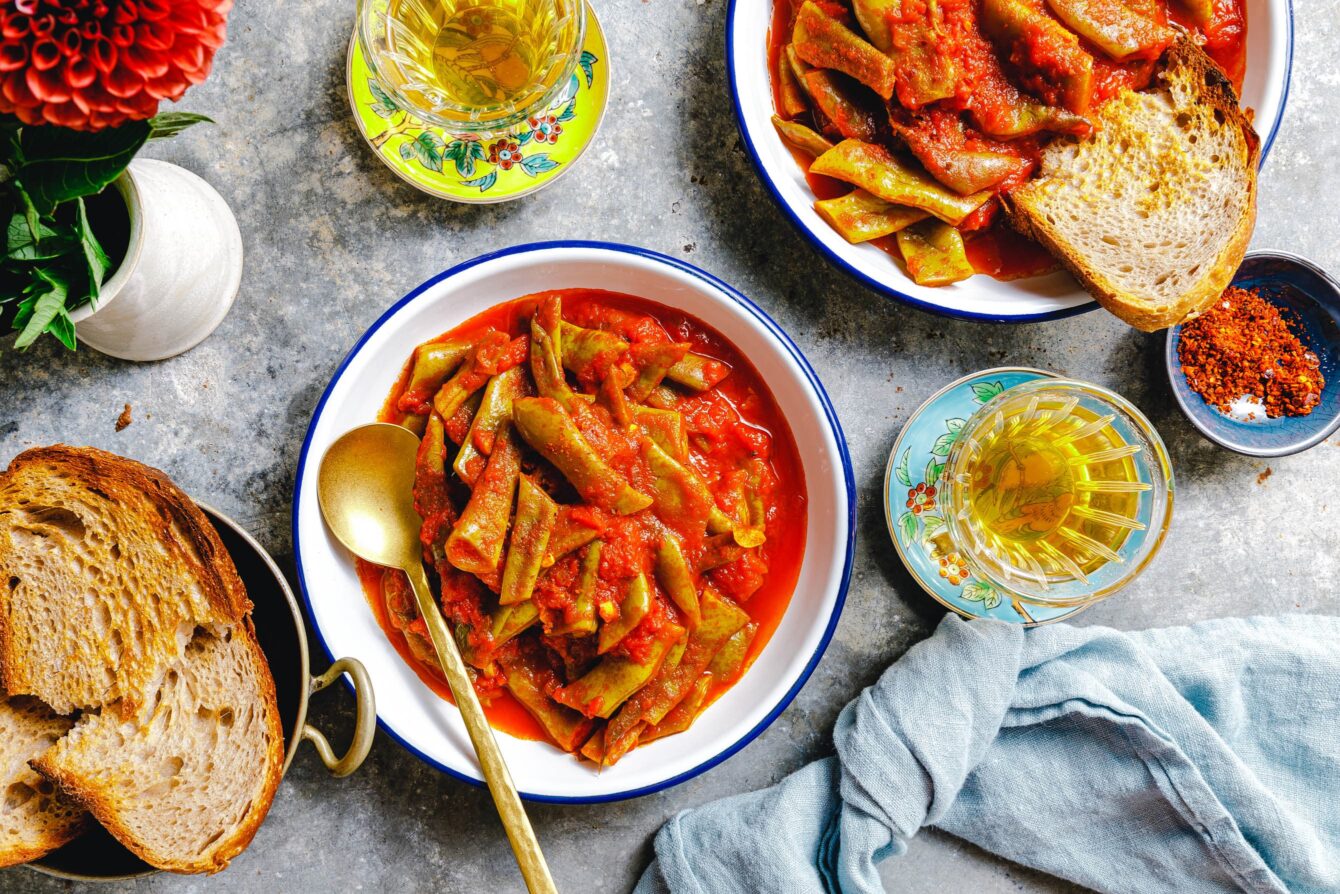 Türkische Stangenbohnen in Tomatensauce