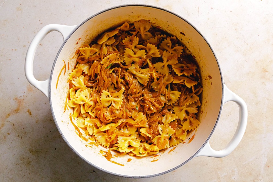 Karamellisierte Zwiebel-Pasta