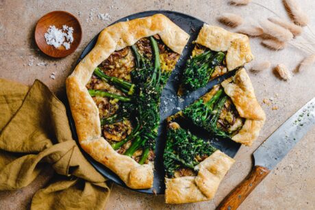 Vegane Brokkoli-Lauch-Galette