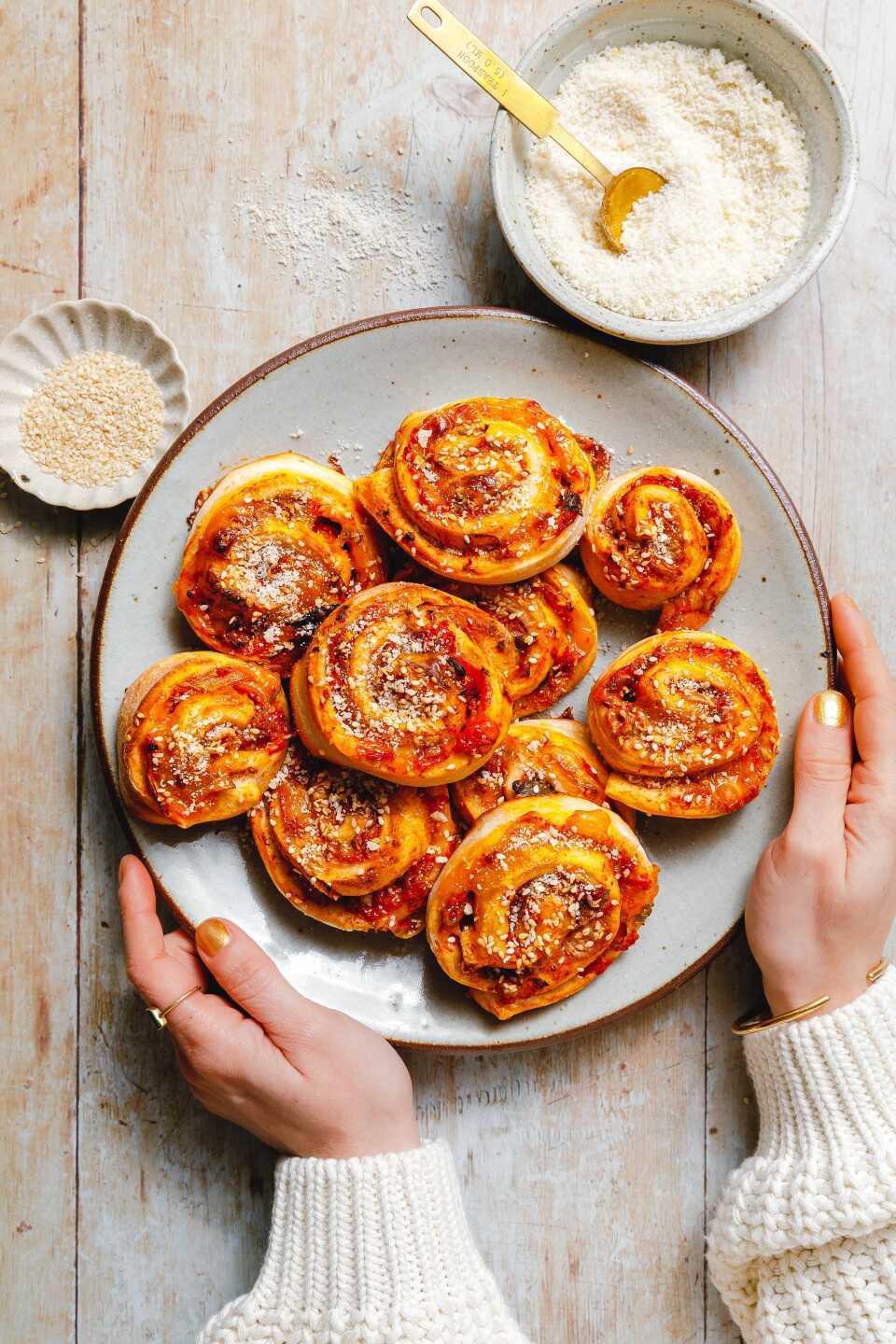 Vegane Kimichi-Pizza-Schnecken