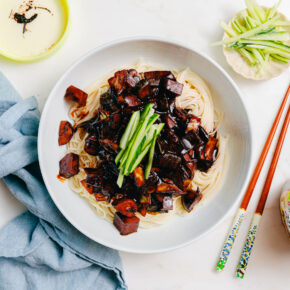Vegane Jjajangmyeon
