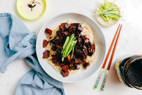 Vegane Jjajangmyeon
