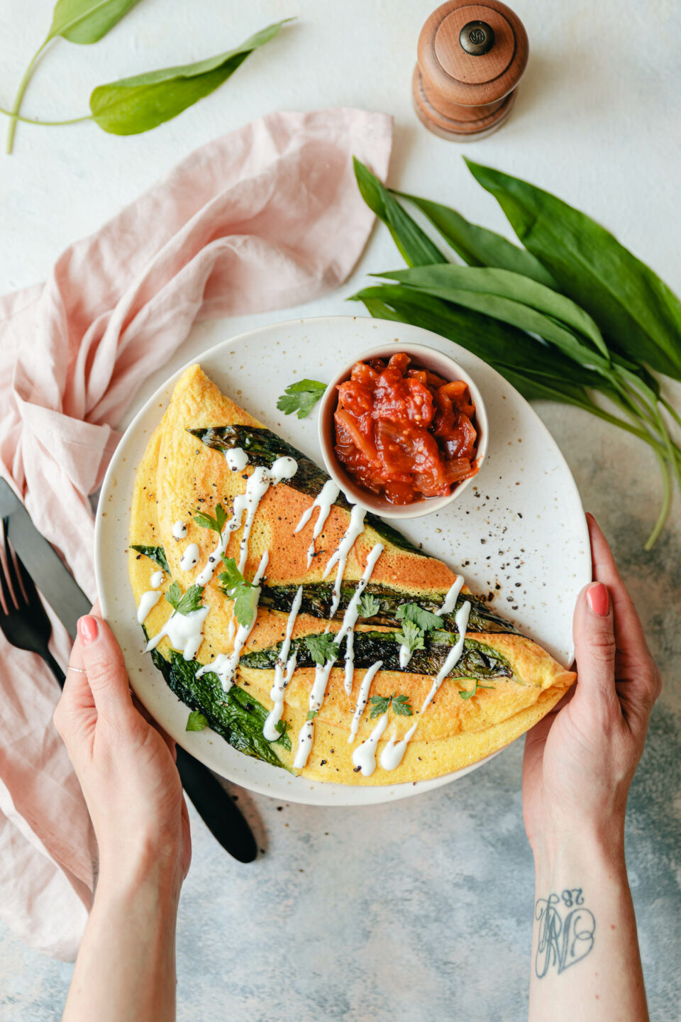Veganes Omelette mit Kichererbsenmehl & Bärlauch