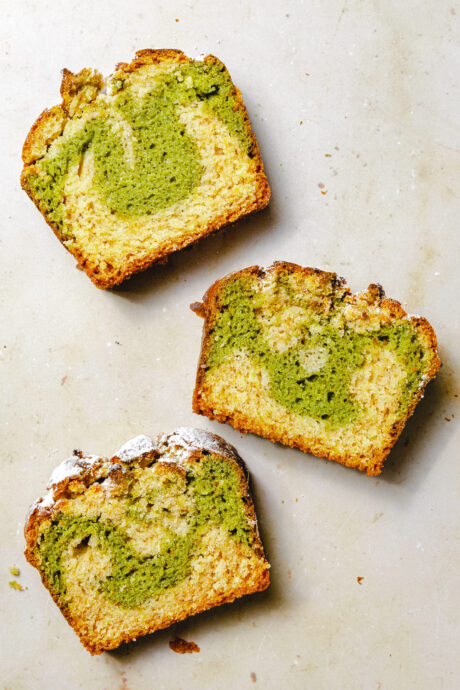 Veganer Zitronen-Matcha-Marmorkuchen