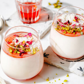 Malabi vegan – israelischer Milchpudding mit Rosenwasser
