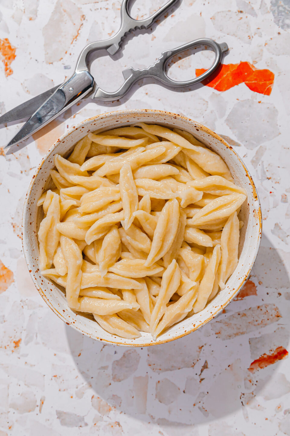 Scheren-Nudeln – Scissor Cut Noodles