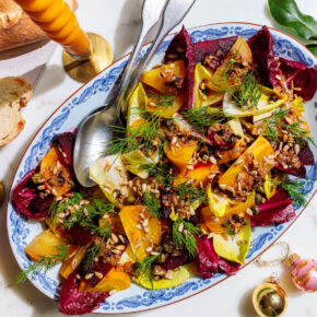 Warmer Bete-Salat mit Schwarze-Bohnen-Vinaigrette